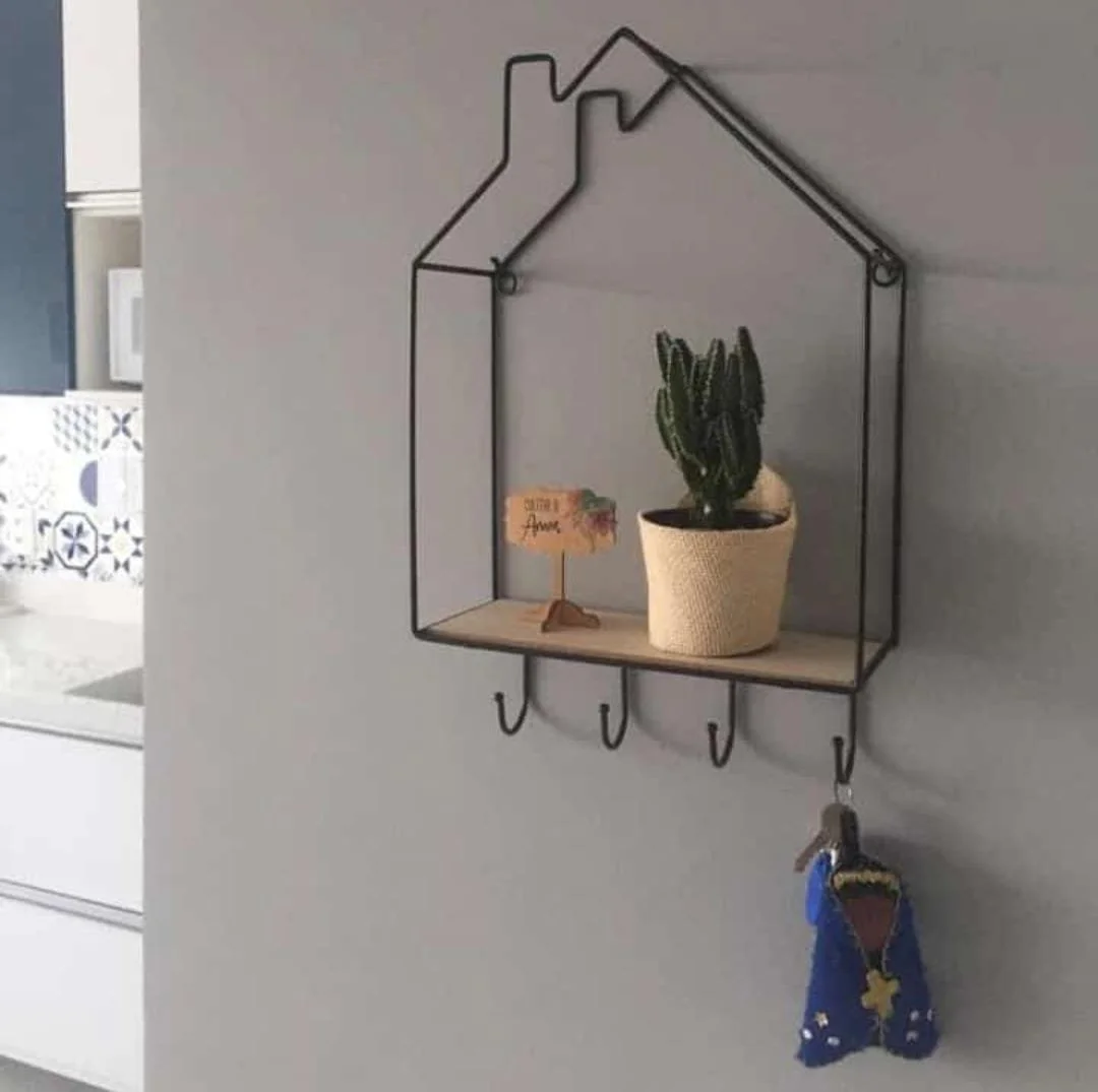 M-A House Shape Wall-Mounted Shelf (Box Packing)